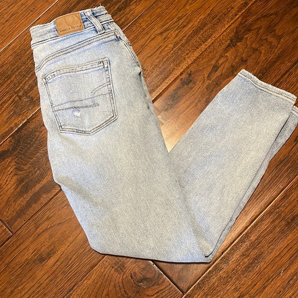 AMERICAN EAGLE stretch mom jeans sz 0 - Picture 1 of 6